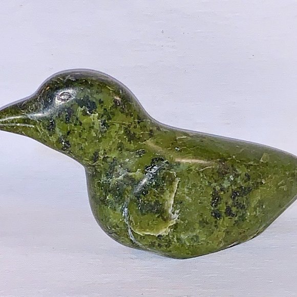 Inuit Eskimo Art serpentine carving, BIRD, Johnny Apik, Cape Dorset, 4x6x3 - Picture 5 of 6